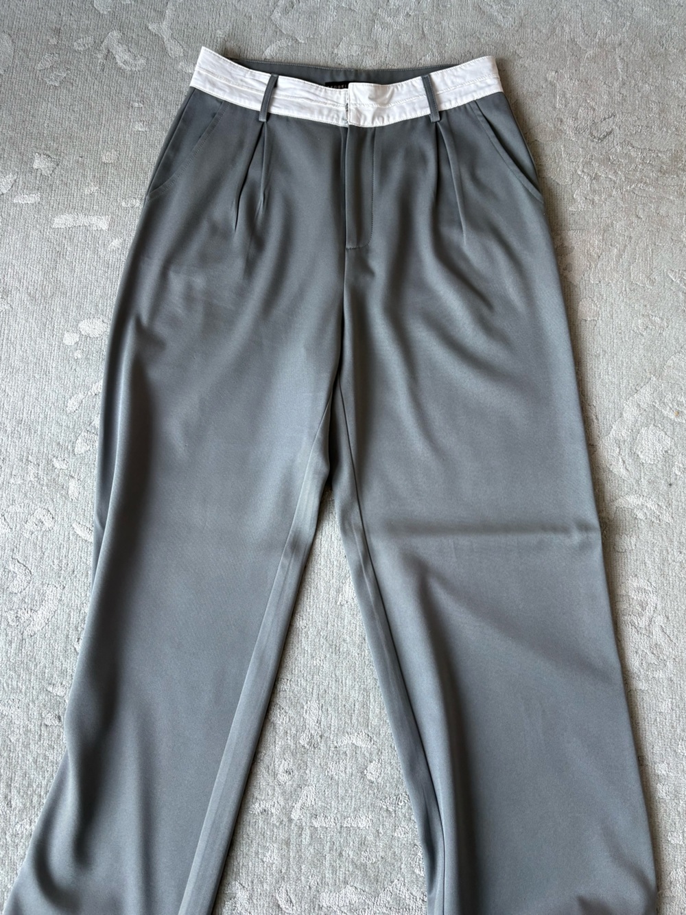 Women's Gray Pleated Trousers with White Waistband Brooklyn Karma